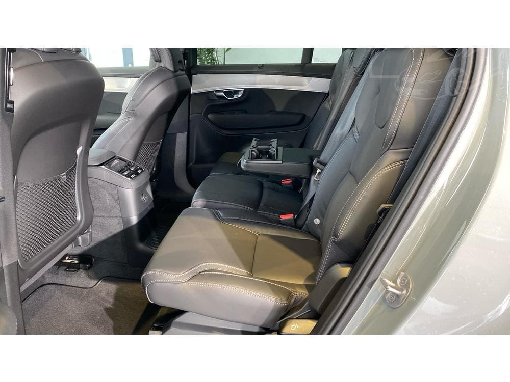 Volvo XC90 - 21