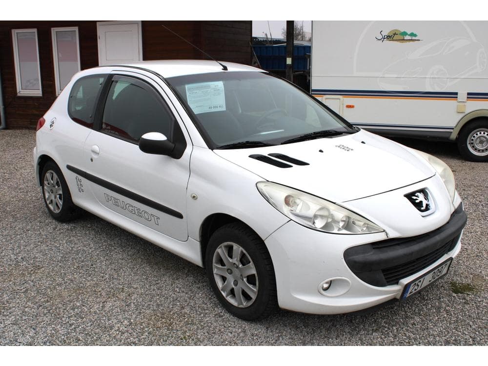 Peugeot 206 REZERVACE