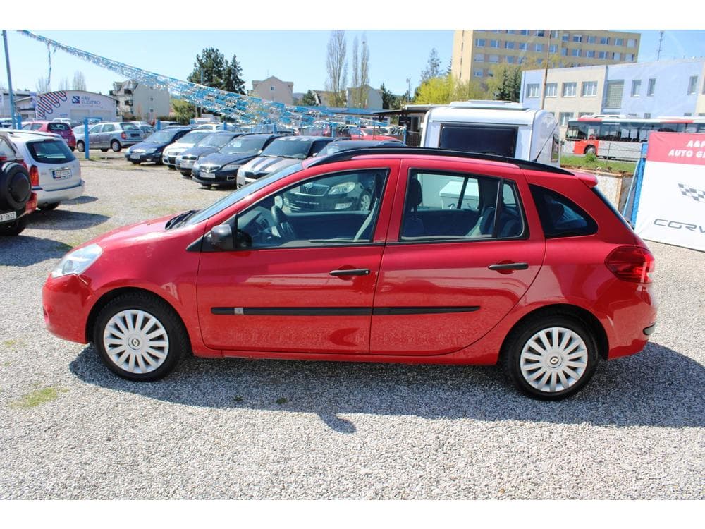 2011 Renault CLIO - 4