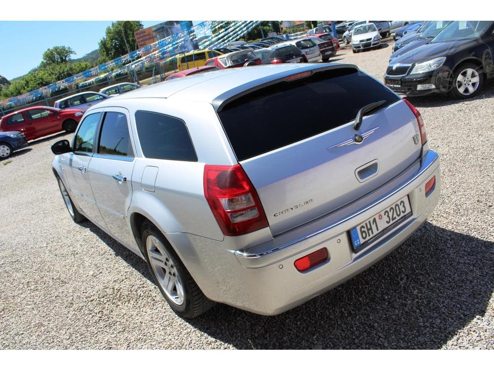 2005 Chrysler 300C - 5