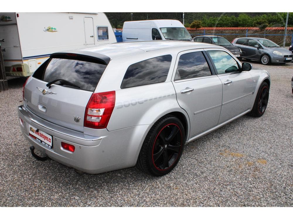 2007 Chrysler 300C - 13