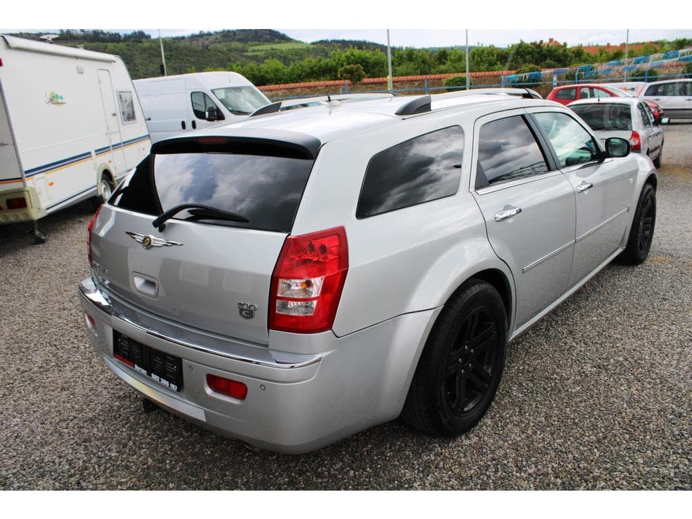 2007 Chrysler 300C - 13