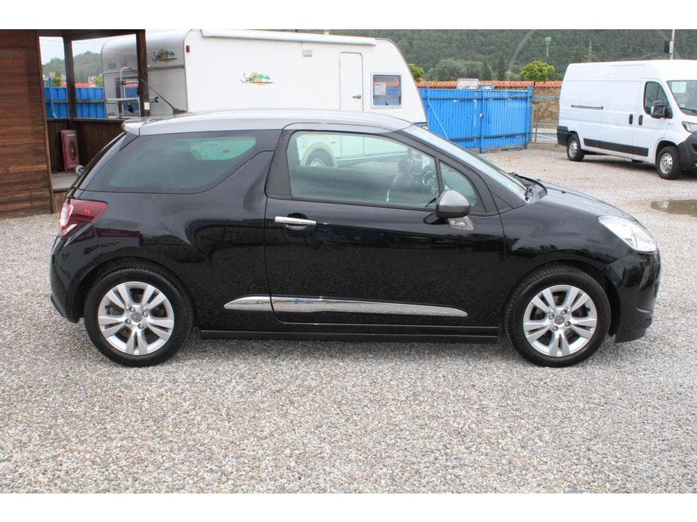 2016 Citroen DS3 - 8