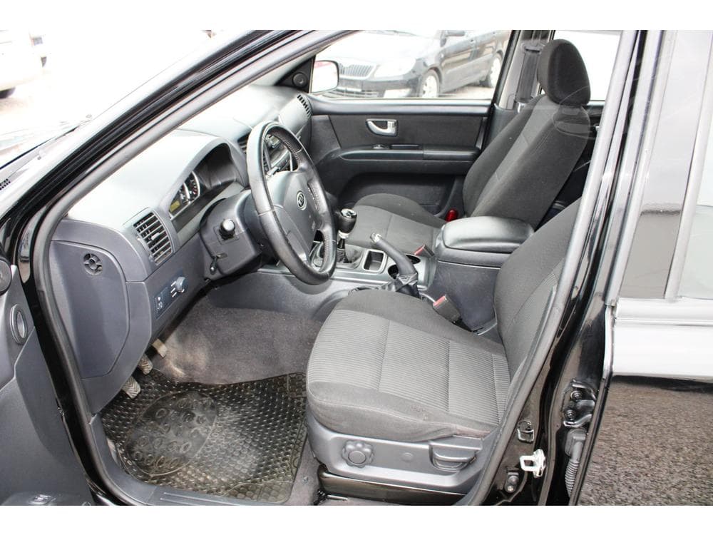 2009 Kia SORENTO - 9