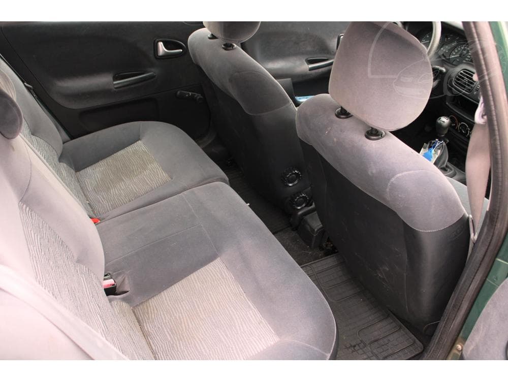 2003 Renault MEGANE - 11