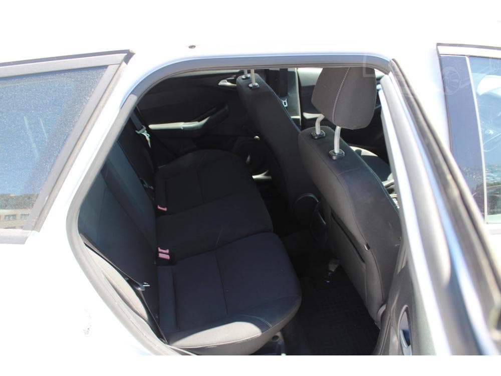 2015 Ford FOCUS - 12