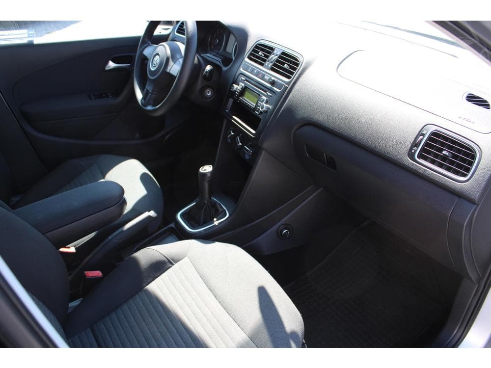 2009 Volkswagen POLO - 12