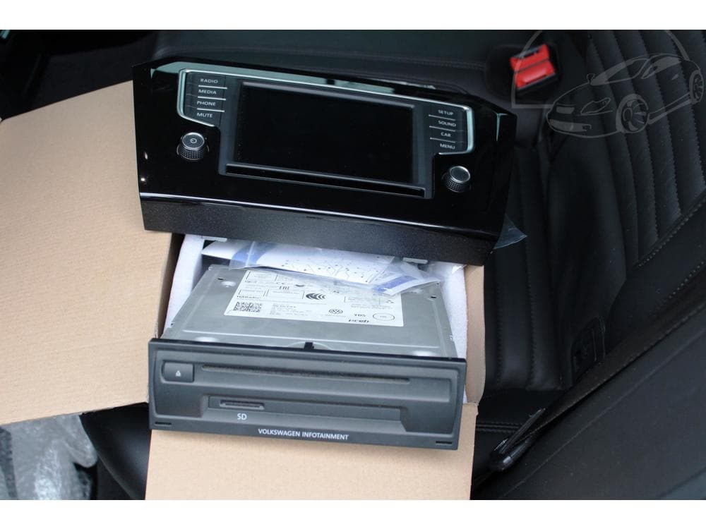 2017 Volkswagen Passat - 16