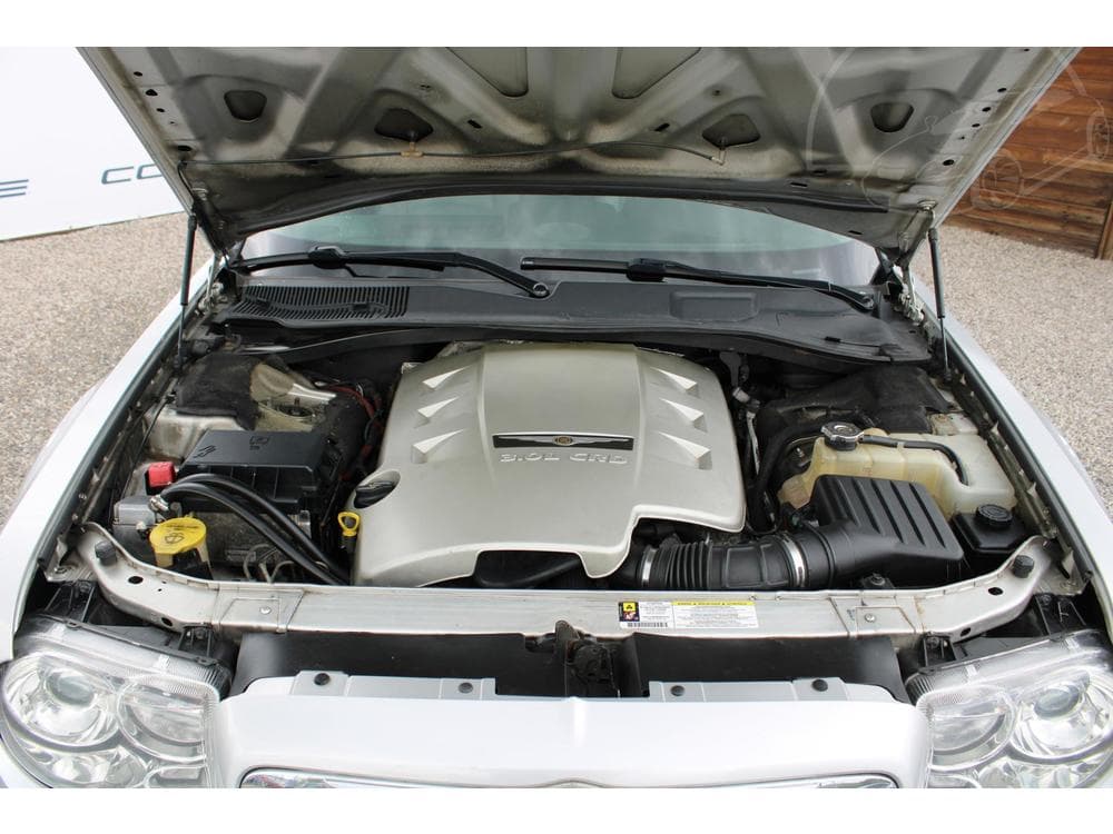 2007 Chrysler 300C - 31