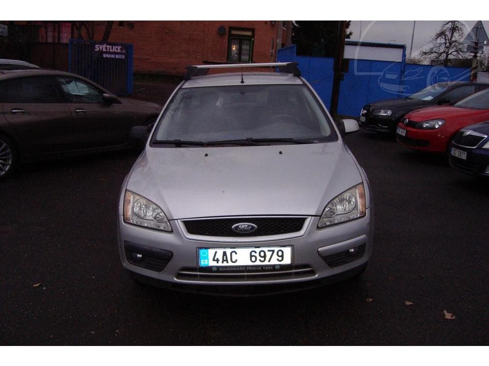 2007 Ford FOCUS - 2