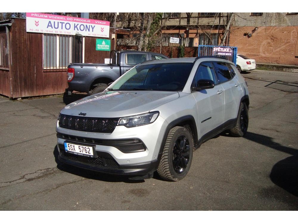 2022 Jeep Compass - 3