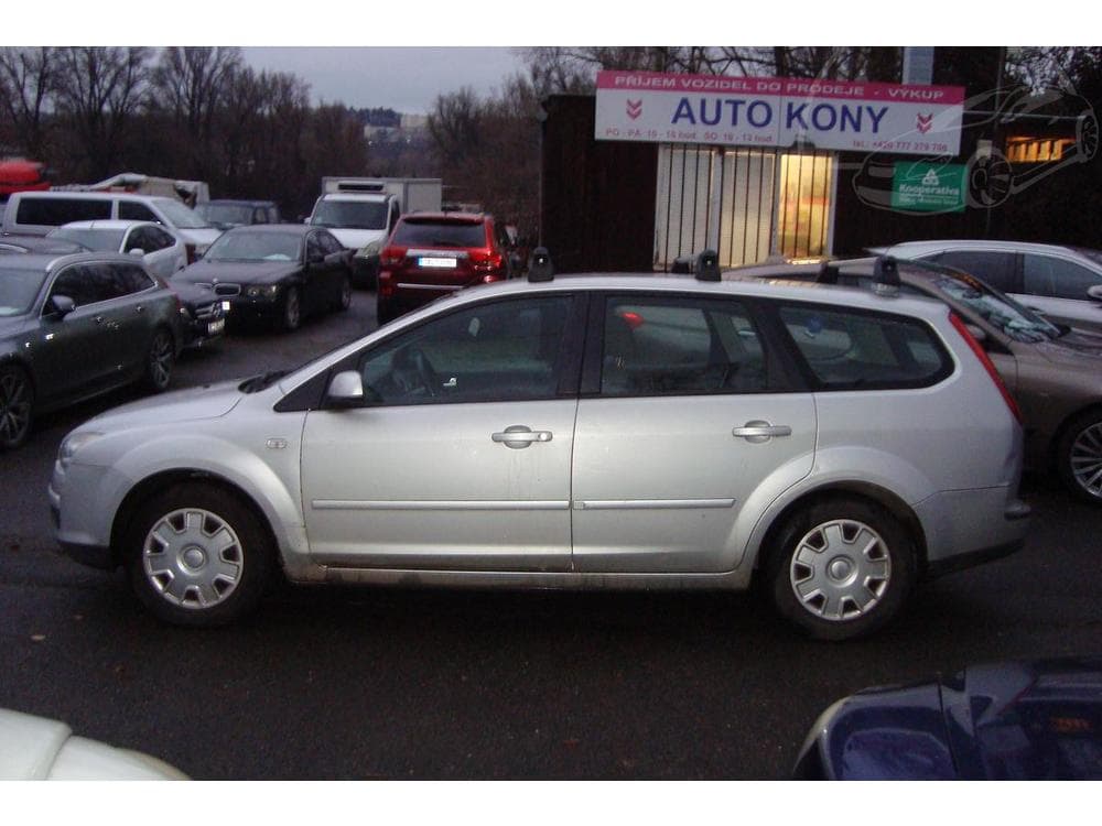 2007 Ford FOCUS - 4