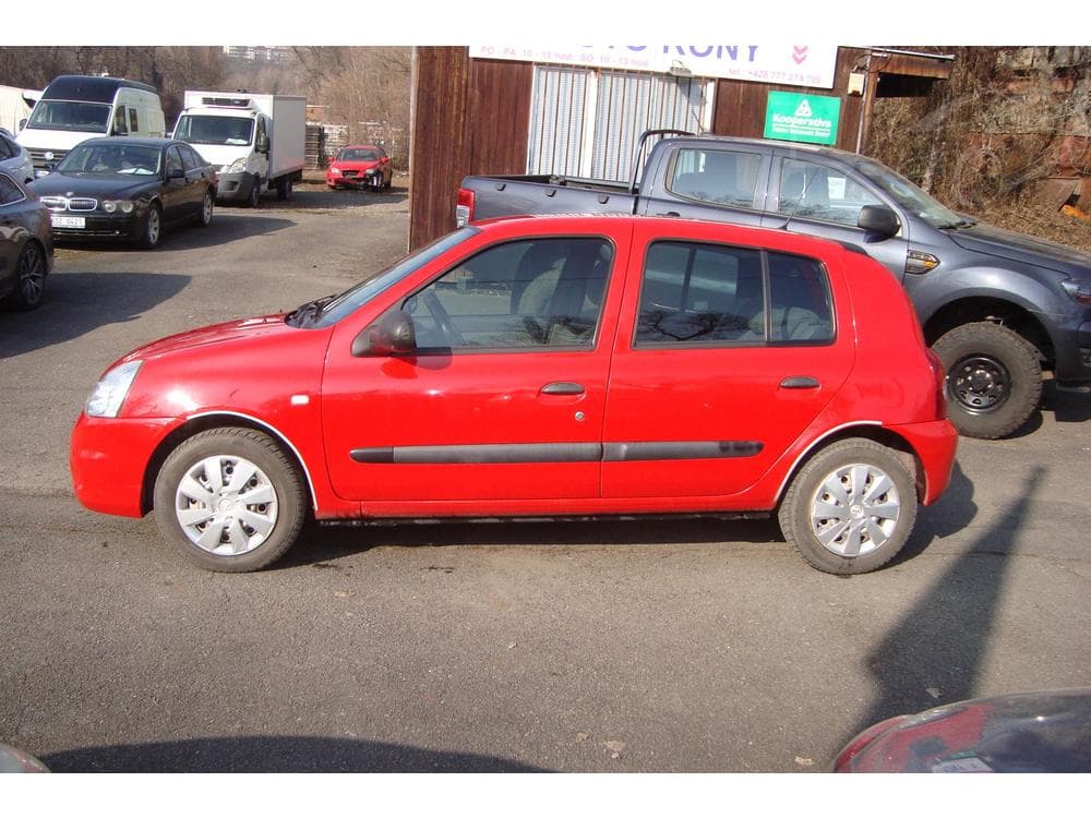 2010 Renault CLIO - 4