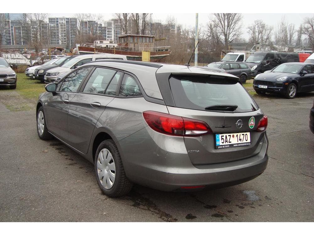 2017 Opel ASTRA - 5