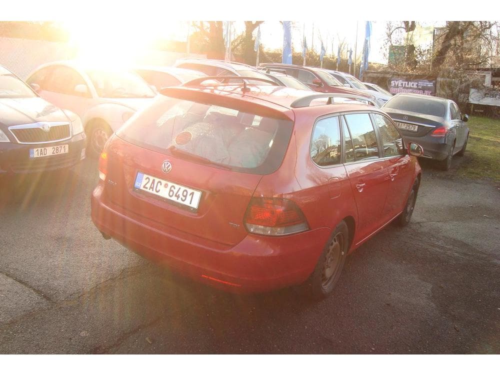 2011 Volkswagen GOLF - 7