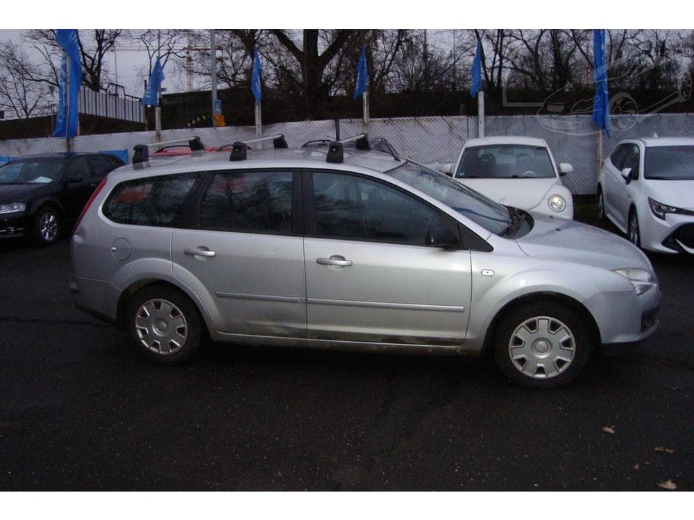 2007 Ford FOCUS - 8