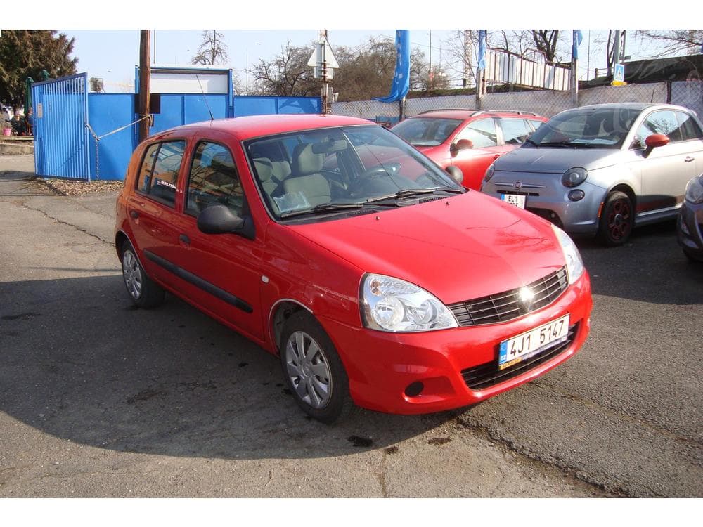 2010 Renault CLIO - 9