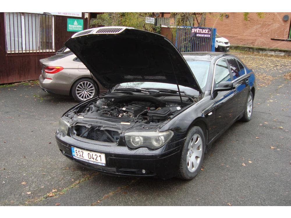 2004 BMW 7-SERIES - 10