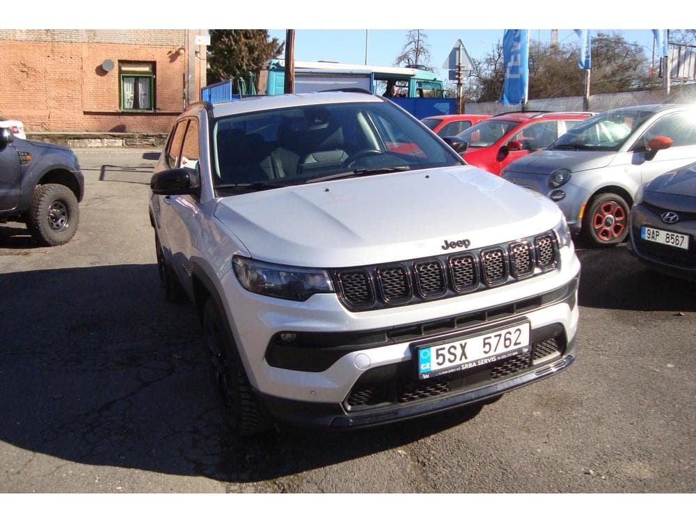 2022 Jeep Compass - 10