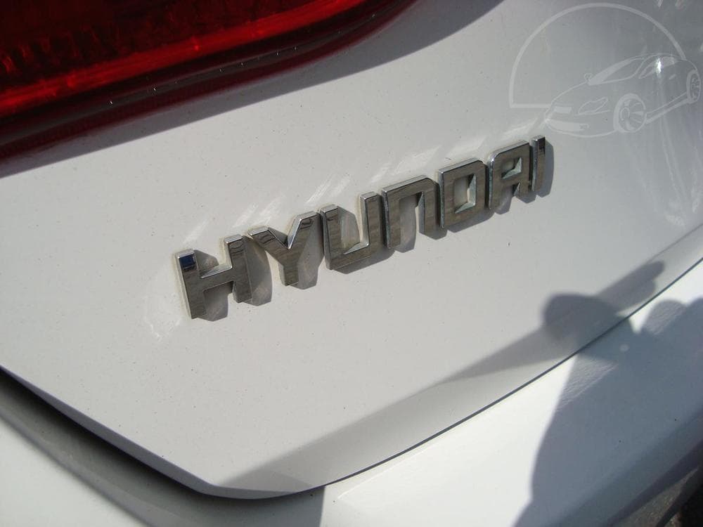 2013 Hyundai i30 - 13