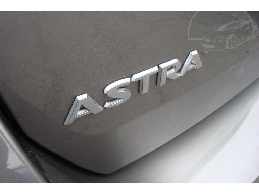 2017 Opel ASTRA - 13