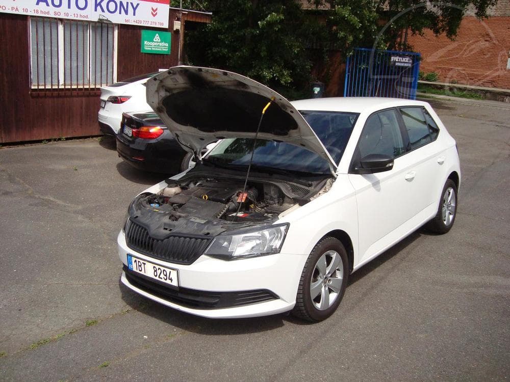 2017 Škoda FABIA - 16