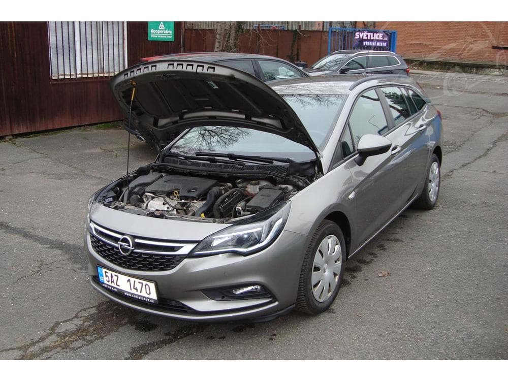 2017 Opel ASTRA - 16