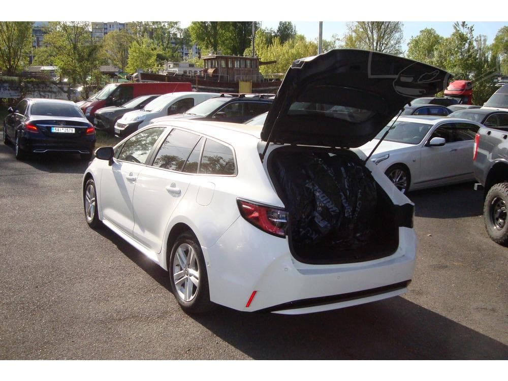 2023 Toyota COROLLA - 31