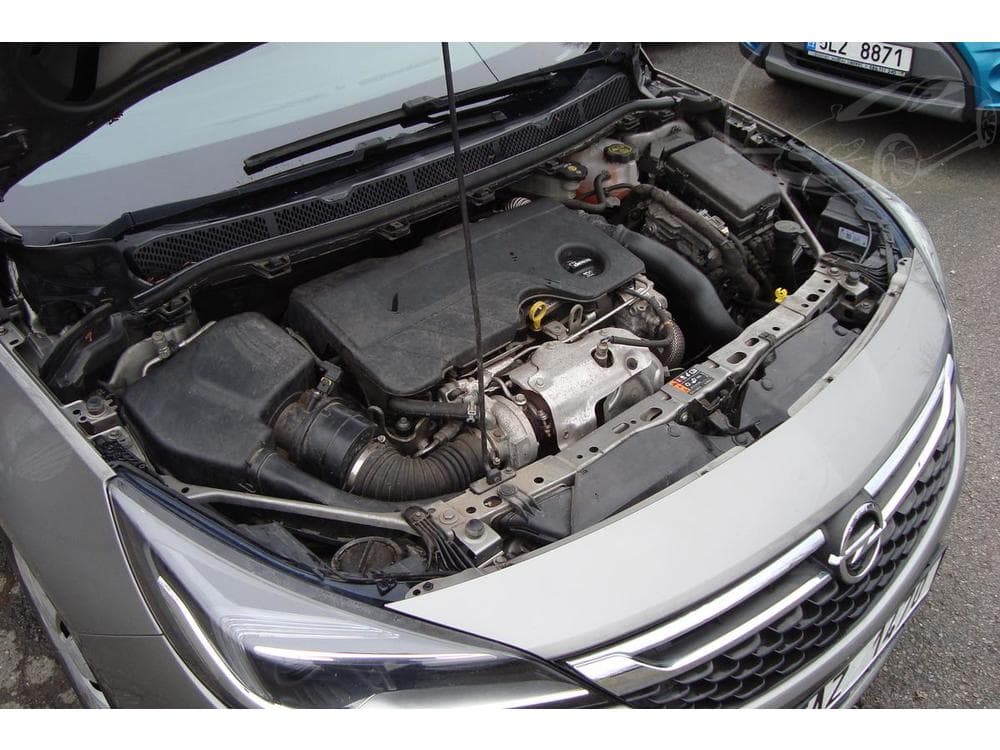 2017 Opel ASTRA - 17