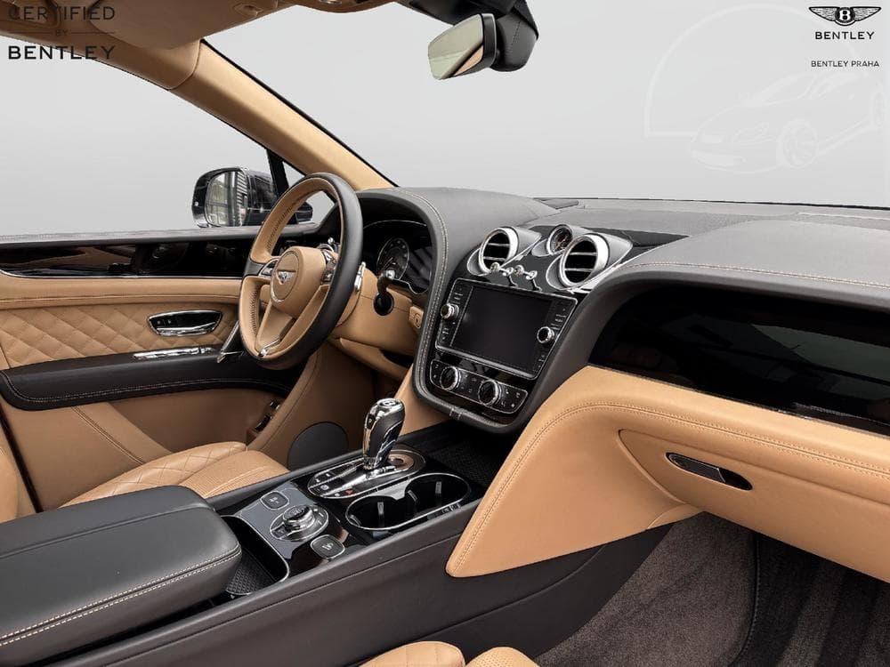 2018 Bentley BENTAYGA - 25