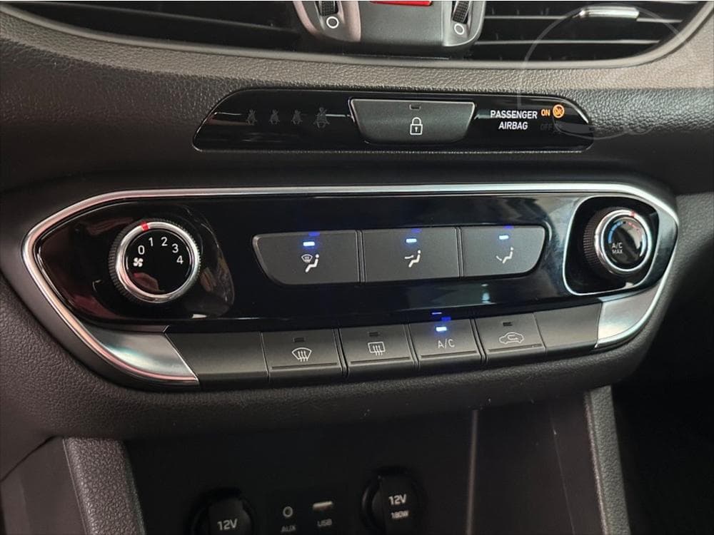 2020 Hyundai I30 - 15