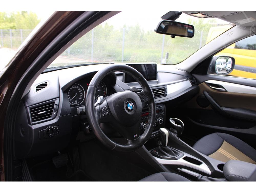 2010 BMW X1 - 7