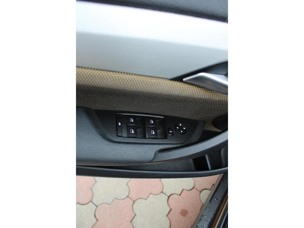 2010 BMW X1 - 17