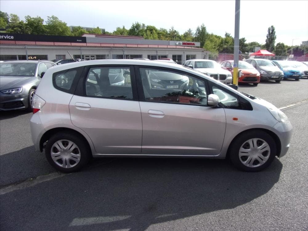 2009 Honda Jazz - 4