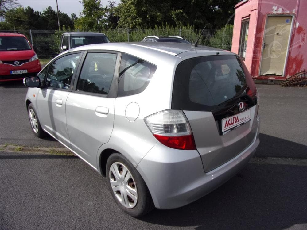 2009 Honda Jazz - 13