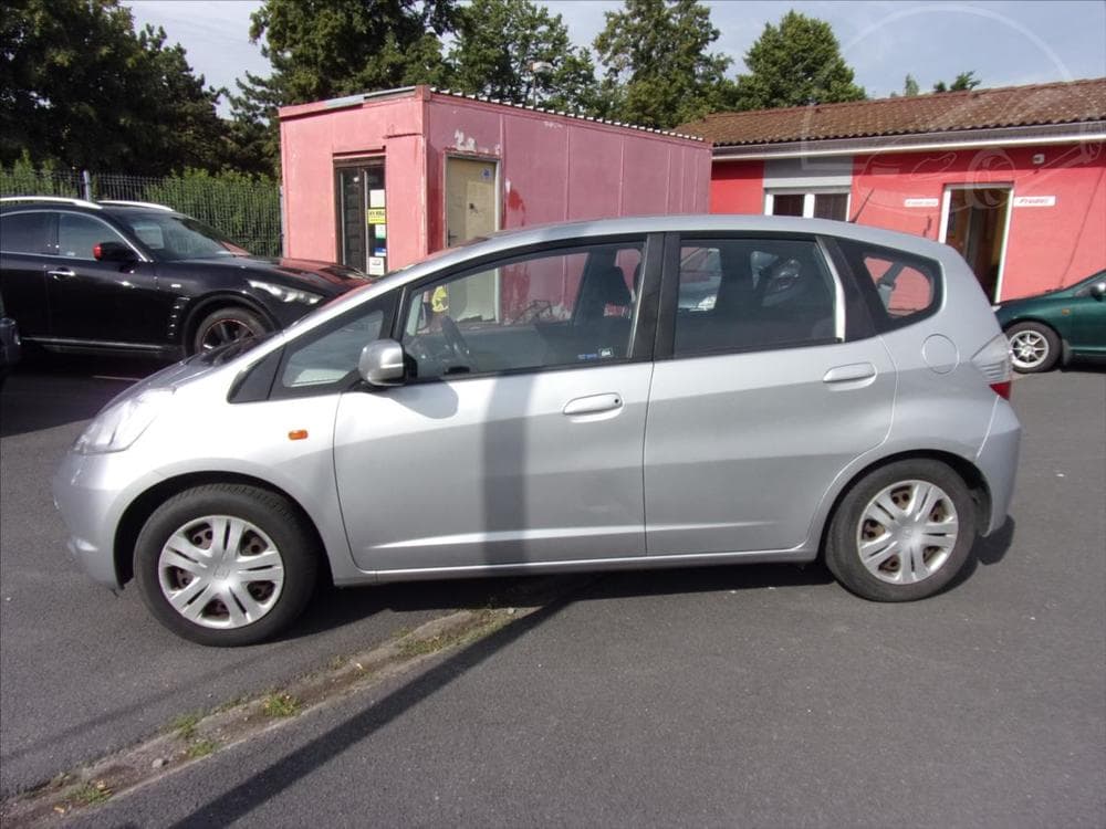 2009 Honda Jazz - 16