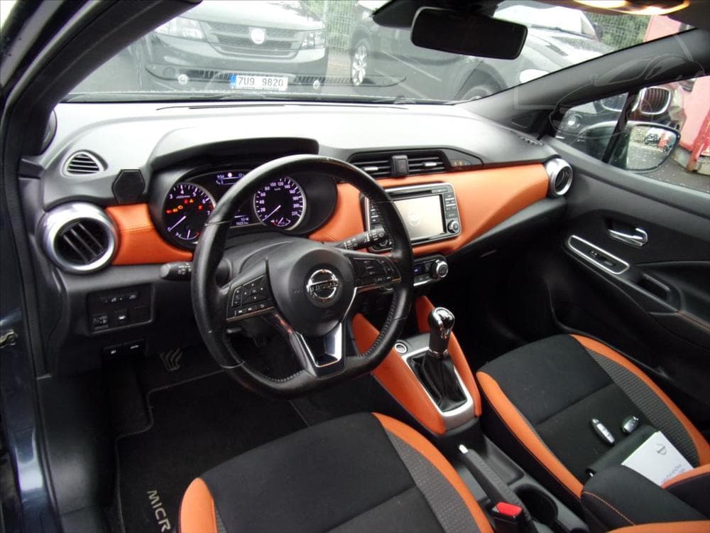 2017 Nissan MICRA - 16