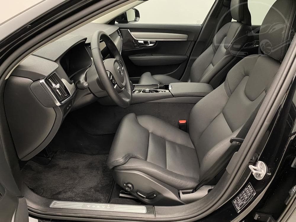 2025 Volvo V90 - 5