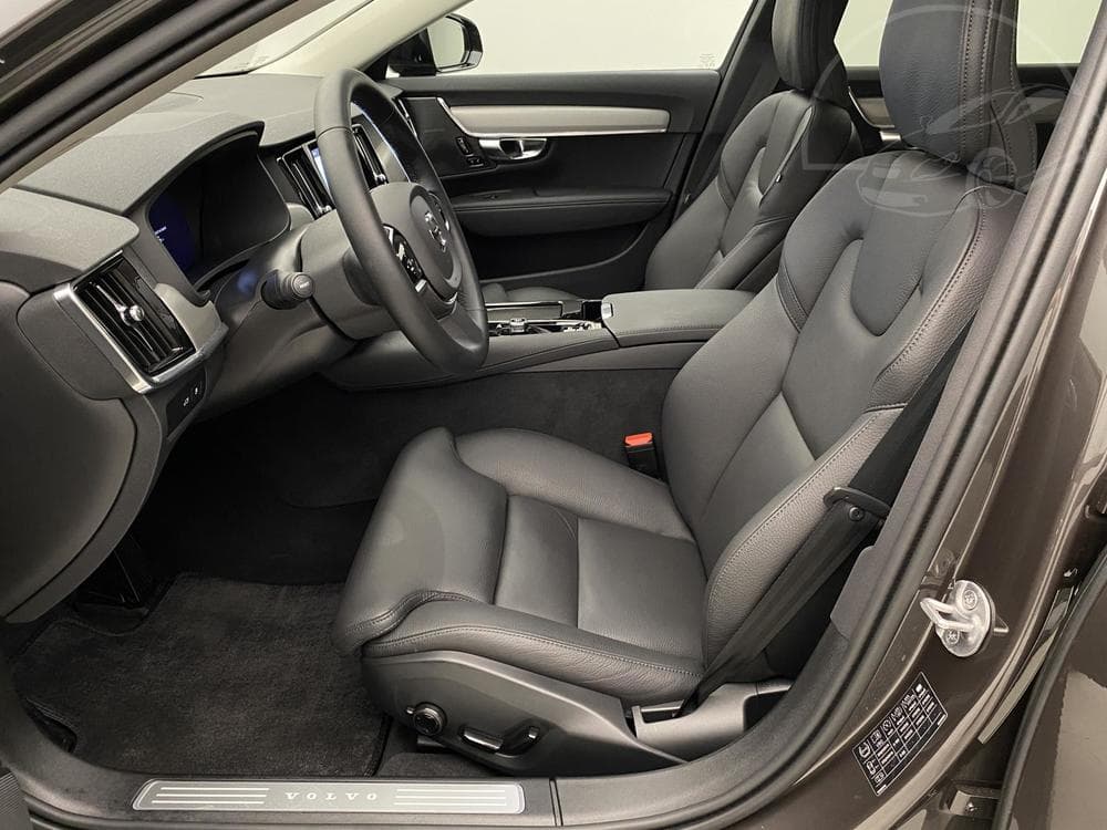 2025 Volvo V90 - 5