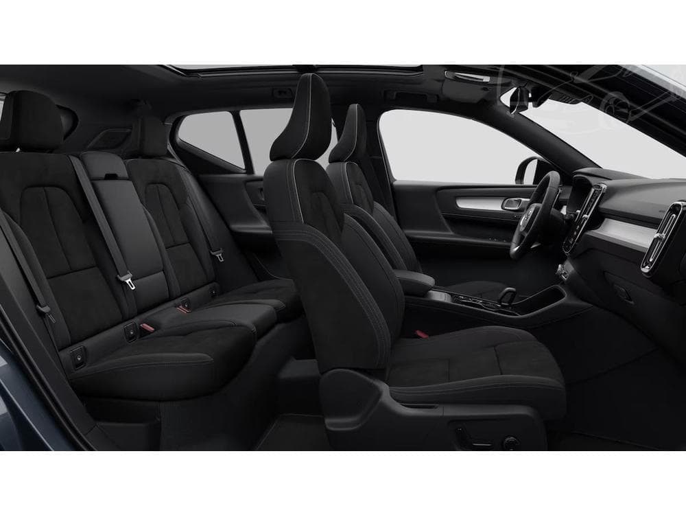 2026 Volvo XC40 - 7
