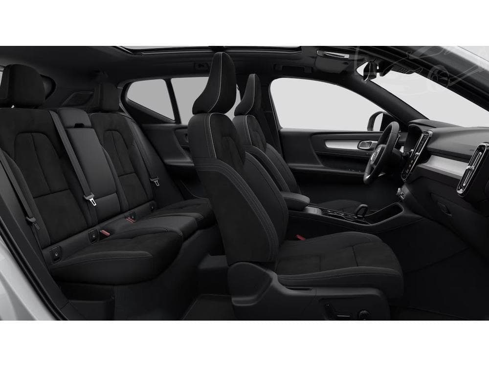 2026 Volvo XC40 - 7