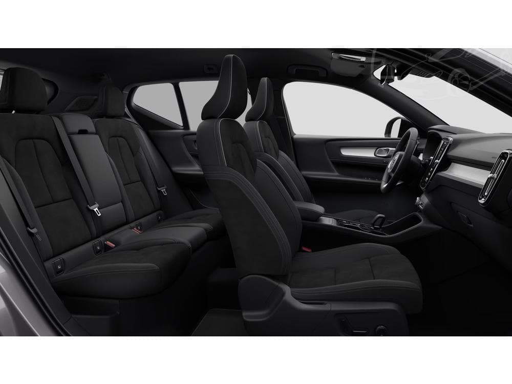 2026 Volvo XC40 - 7