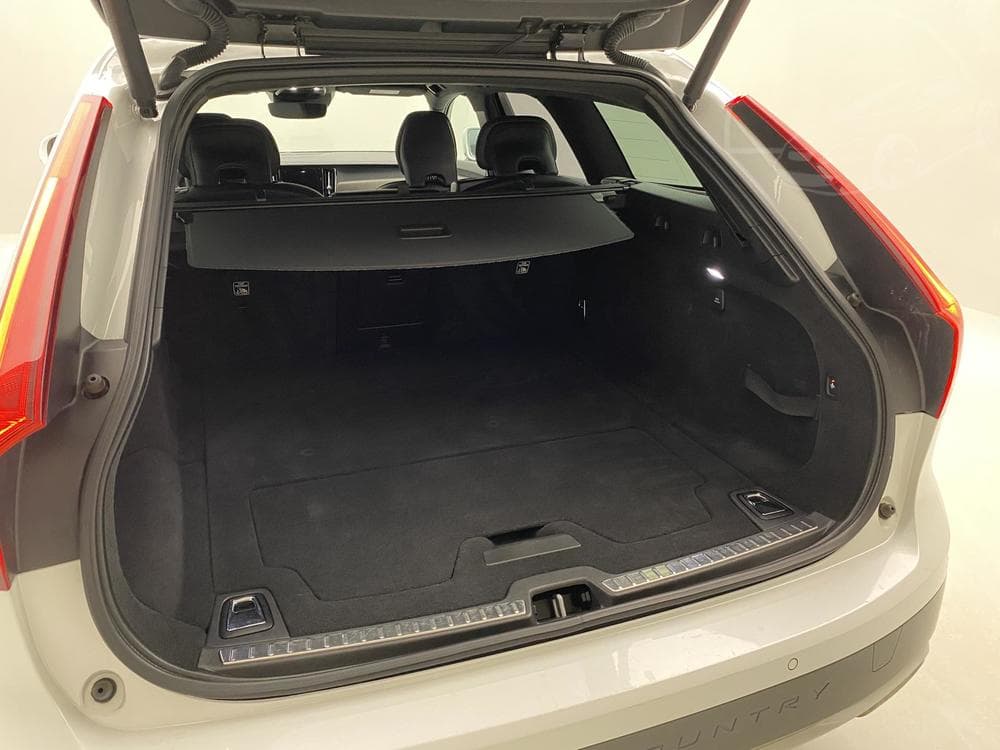 2019 Volvo V90 - 21