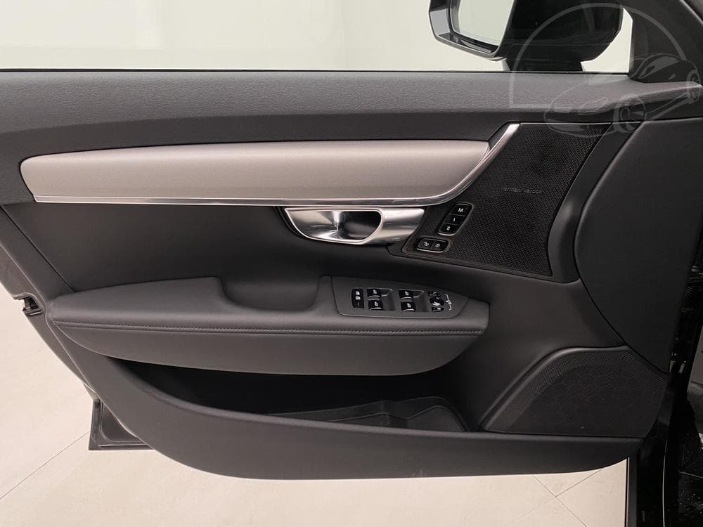 2025 Volvo V90 - 13
