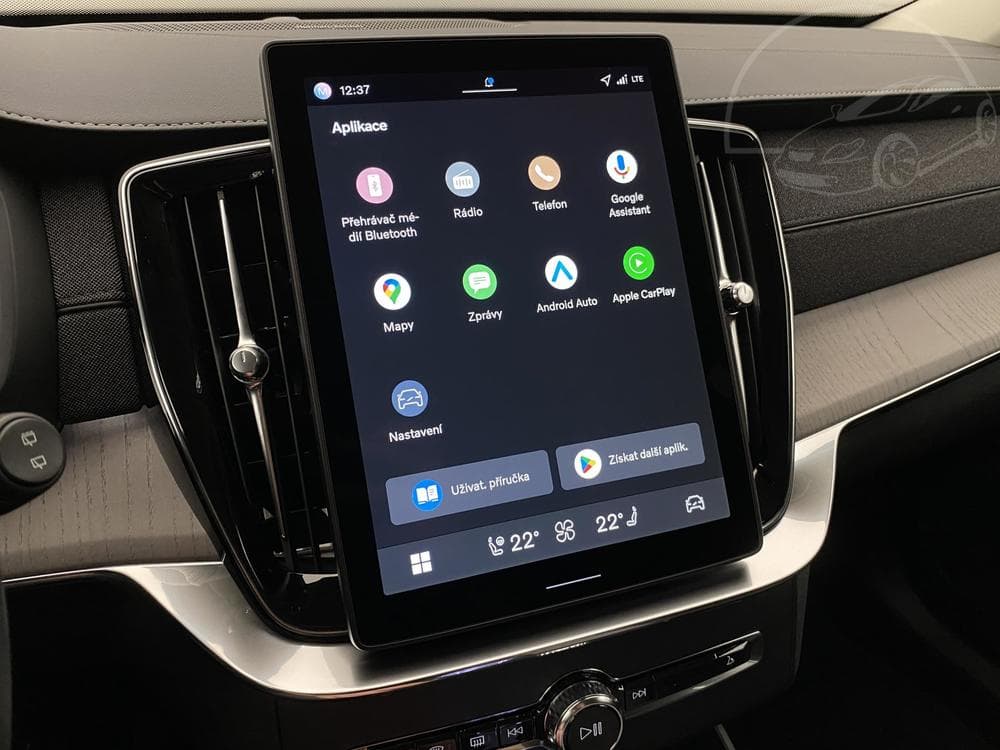 2025 Volvo XC90 - 22
