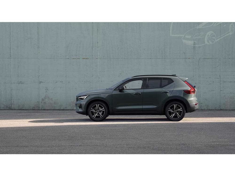 2026 Volvo XC40 - 15