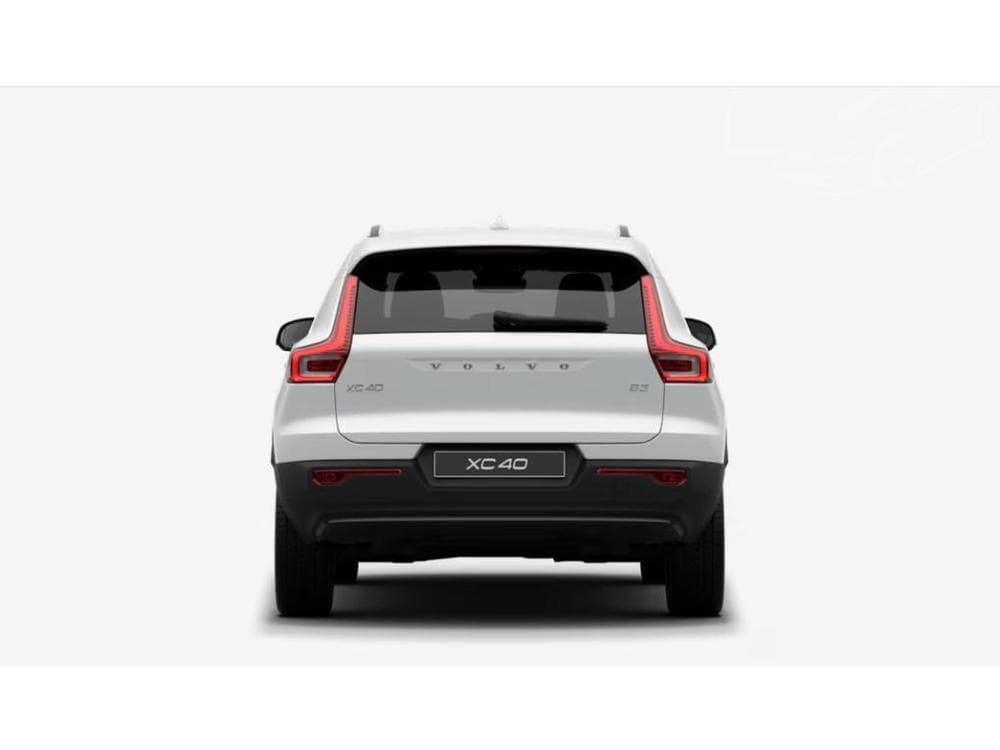 2026 Volvo XC40 - 15