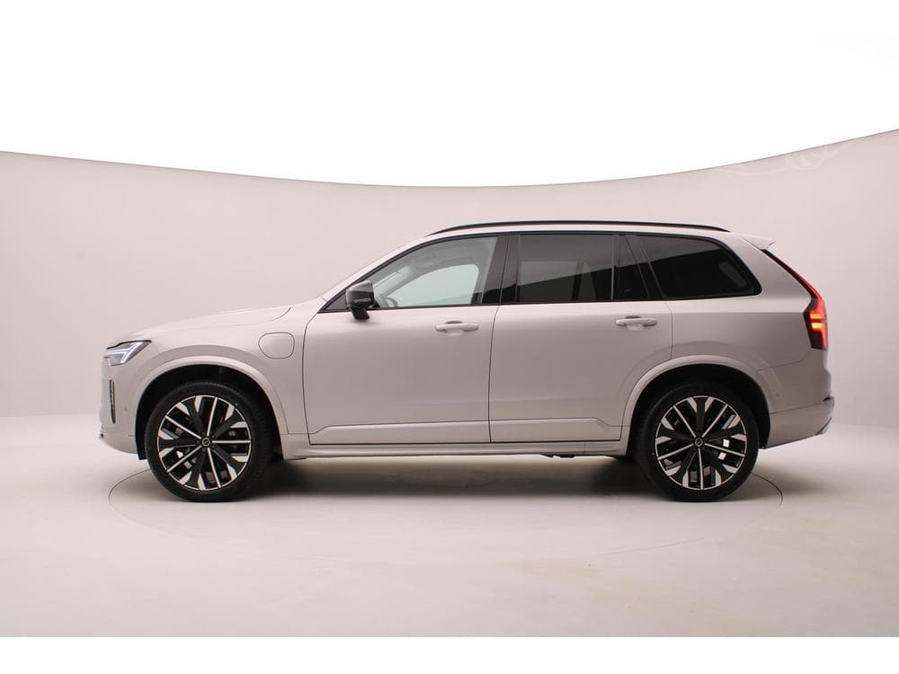 2025 Volvo XC90 - 19