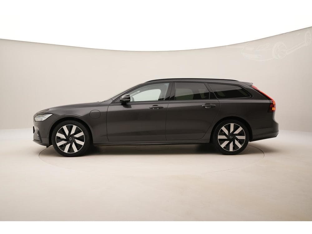 2025 Volvo V90 - 19