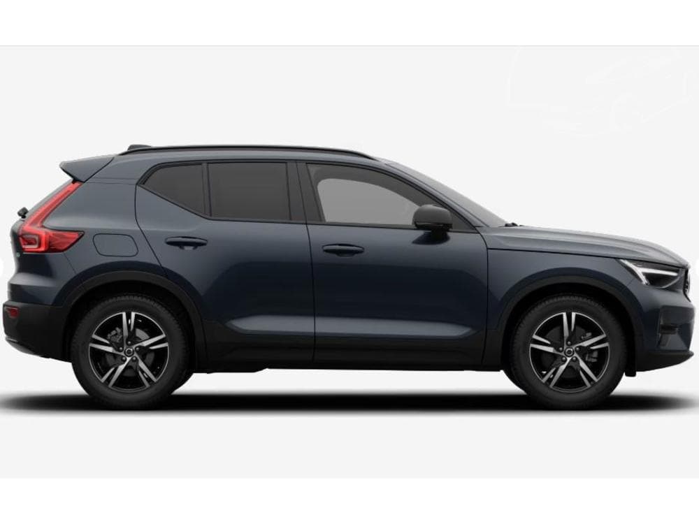 2026 Volvo XC40 - 28